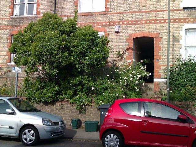 Walnut Tree Close, Guildford GU1, 4 bed semi detached house to rent, £2,500 pcm | PrimeLocation