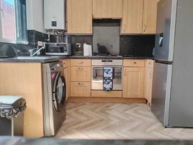 Walsall, WS1 2QP, United Kingdom | 2 bed house for rent #171149689 | Rentberry