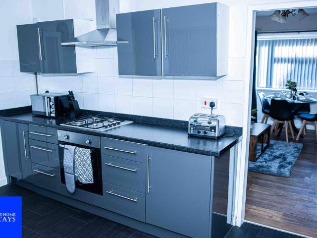 Walsall, WS2 7DA, United Kingdom | 3 bed house for rent #117332765 | Rentberry