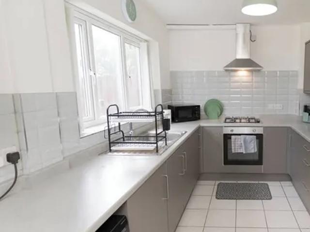 Walsall, WS5 4NF, United Kingdom | 3 bed duplex for rent #165098810 | Rentberry
