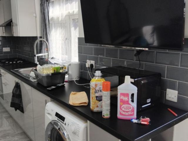 Walsgrave Road, Coventry CV2, 1 bed flat to rent, £1,000 pcm | PrimeLocation