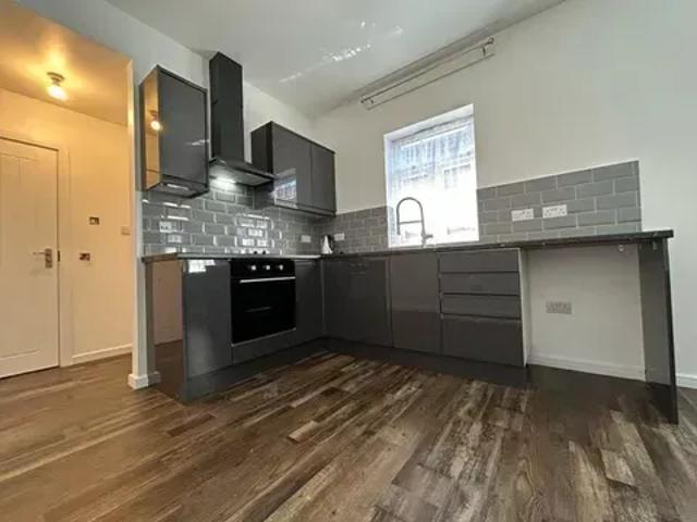 Walsgrave Road, Coventry CV2, 1 bed flat to rent, £1,100 pcm | PrimeLocation