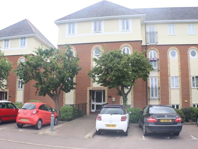 Walsingham Close, Hatfield, Hertfordshire AL10, Studio to rent, £1,050 pcm | PrimeLocation
