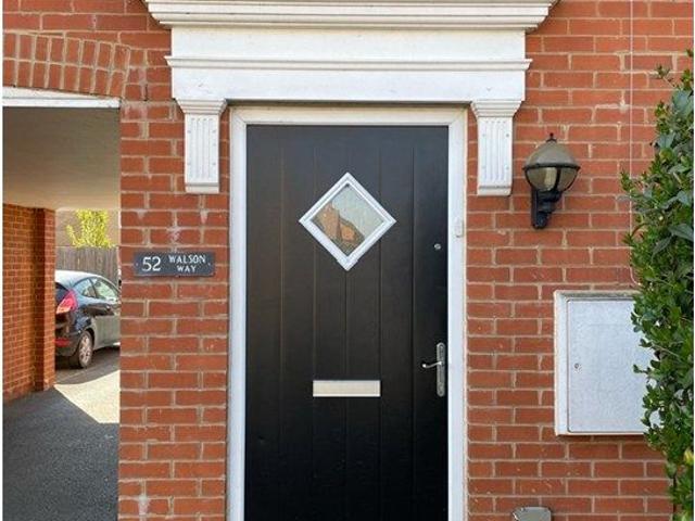 Walson Way, Stansted CM24, 2 bed flat to rent, £1,325 pcm | PrimeLocation