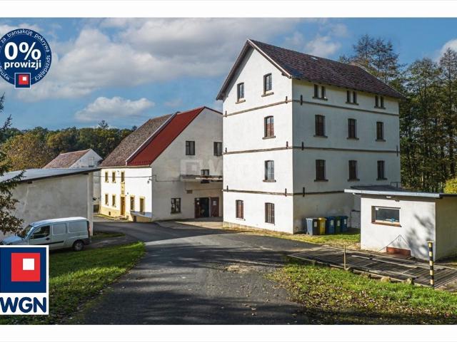 Unikalny młyn z mieszkaniem, 2400 m2, potencjał inwestycyj