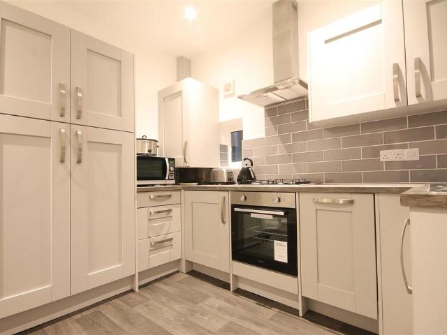 Warton Terrace, Heaton 5 bed terraced house to rent £2,172 pcm £501 pw