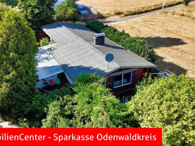 Warum nach Schweden oder Finnland gehen? Gemütliches Holzhaus in sonniger Feldrandlage im Odenwald