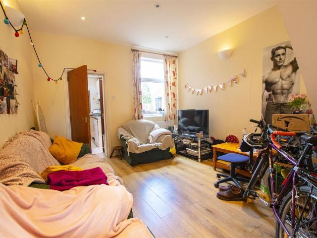 Warwards Lane, Birmingham, West Midlands B29, 5 bed shared accommodation to rent, £429 pcm | PrimeLocation