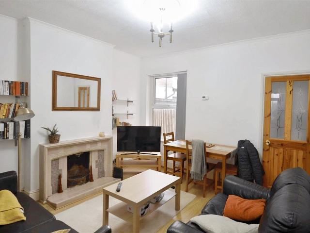 Warwards Lane, Selly Oak B29, 4 bed property to rent, £1,629 pcm | PrimeLocation