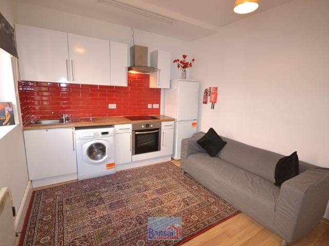 Warwick Chambers, City Centre CV1, 1 bed flat to rent, £900 pcm | PrimeLocation