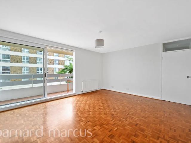 Warwick Drive