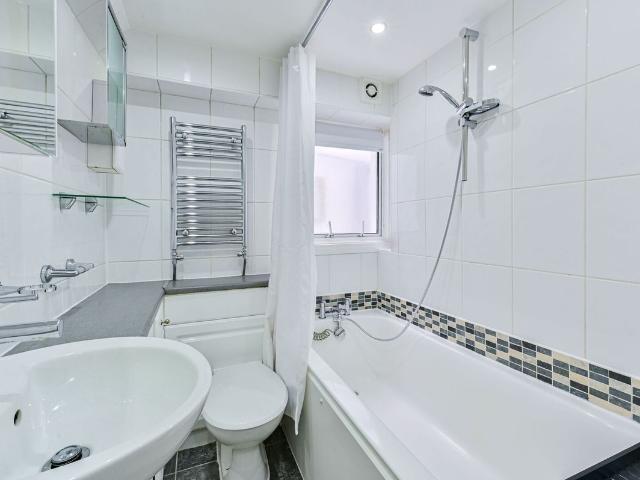 Warwick Gardens, High Street Kensington, London W14, 1 bed flat to rent, £5,634 pcm | PrimeLocation