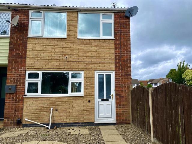 Warwick Green, Bulkington, Bedworth 3 bed end of terrace house to rent £1,025 pcm £237 pw