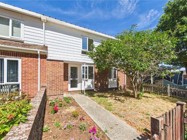 Warwick Road, Basingstoke, Hampshire RG23, 3 bed terraced house to rent, £1,400 pcm | PrimeLocation