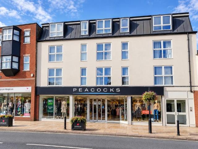 Warwick Road, Kenilworth, CV8 1HE 2 bed flat to rent £1,225 pcm £283 pw