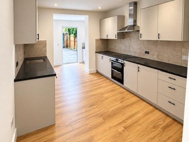 Warwick Road, London N11, 6 bed terraced house to rent, £5,800 pcm | PrimeLocation