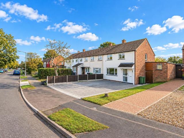 Warwick Road, Milton Keynes MK3, 2 bed semi detached house to rent, £1,400 pcm | PrimeLocation