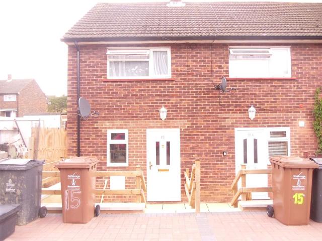 Warwick Road, Stevenage SG2, 1 bed property to rent, £1,095 pcm | PrimeLocation