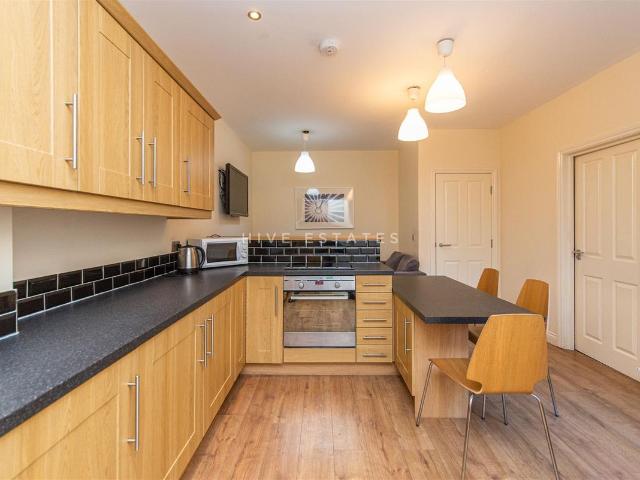 Warwick Street, Heaton, Newcastle Upon Tyne NE6, 3 bed shared accommodation to rent, £1,170 pcm | PrimeLocation