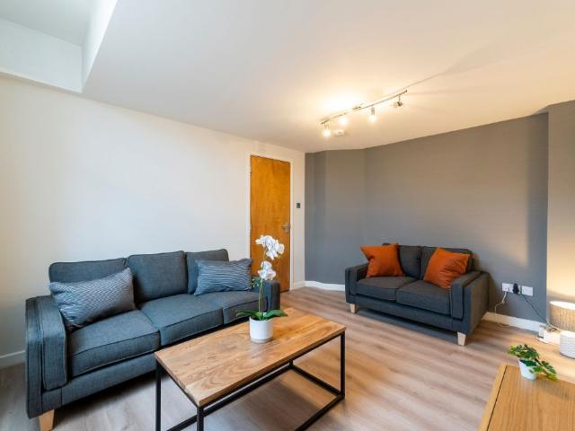 Warwick Street, Newcastle NE6, 5 bed terraced house to rent, £641 pppm | PrimeLocation