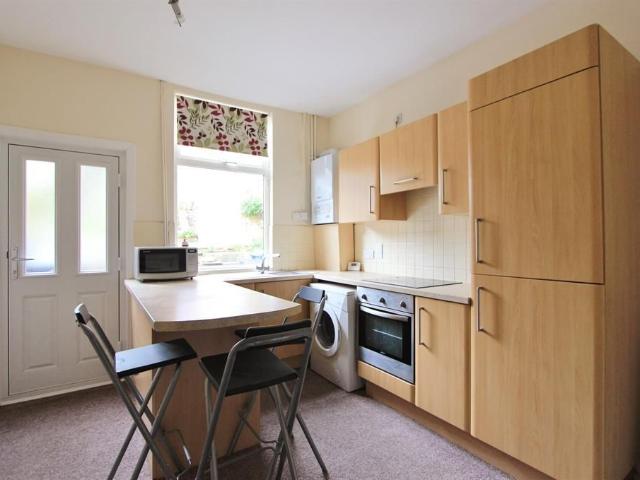 Warwick Terrace, Sheffield S10, 4 bed terraced house to rent, £1,300 pcm | PrimeLocation