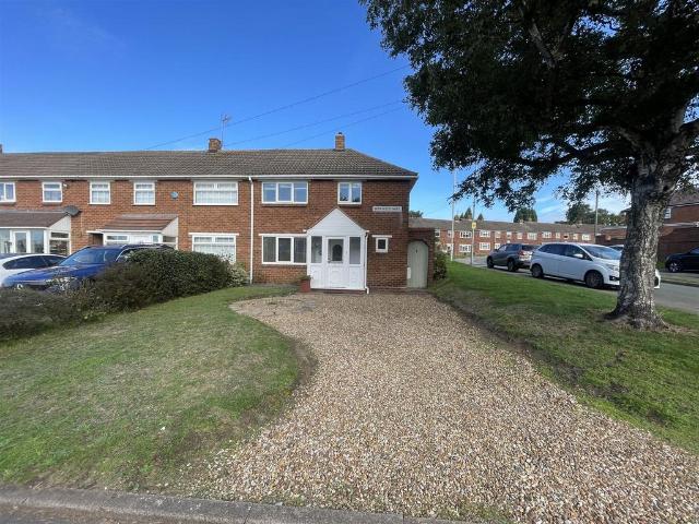 Warwick Way, Aldridge 3 bed end of terrace house to rent £1,250 pcm £288 pw