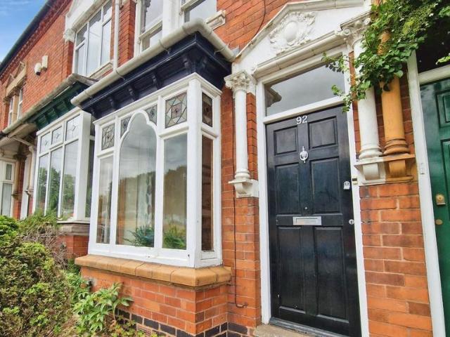 War Lane, Harborne, Birmingham 2 bed terraced house to rent £1,175 pcm £271 pw