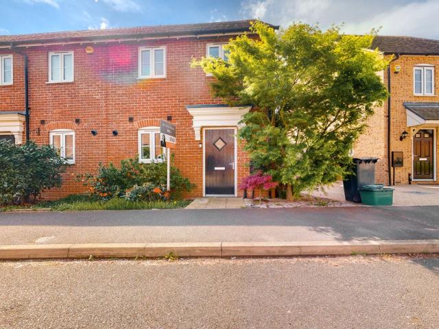 Waratah Drive, Chislehurst BR7, 3 bed property to rent, £2,250 pcm | PrimeLocation