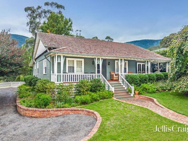 Warburton House landmark heritage estate with proven lifestyle income