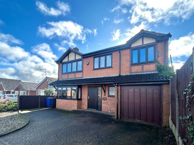Ward Street, Coseley WV14, 5 bed detached house to rent, £2,000 pcm | PrimeLocation