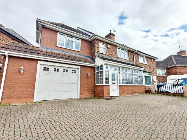 Wardend Road, Birmingham, B8 5 bed semi detached house to rent £1,700 pcm £392 pw