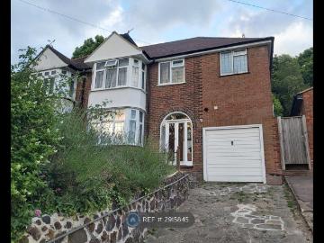 Wardown Crescent, Luton LU2, 5 bed semi detached house to rent, £2,100 pcm | PrimeLocation
