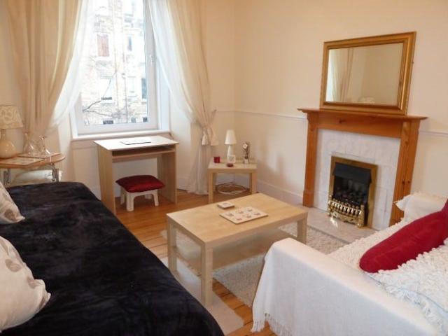Wardlaw Place Gorgie, Edinburgh, EH11 1UD