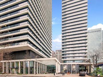 Wards Place, London E14 1 bed flat to rent £3,100 pcm £715 pw