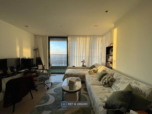 Wards Place, London E14, 2 bed flat to rent, £4,500 pcm | PrimeLocation