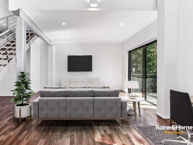 Warehouse Conversion in the heart of Newtown