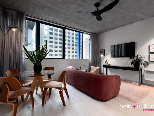 Warehouse Chic in Fashionable Little Collins Street