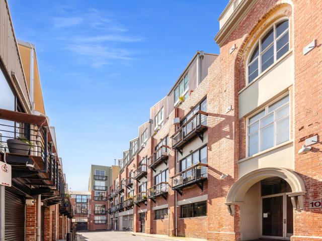 Warehouse Living In The Heart Of Trendy Prahran