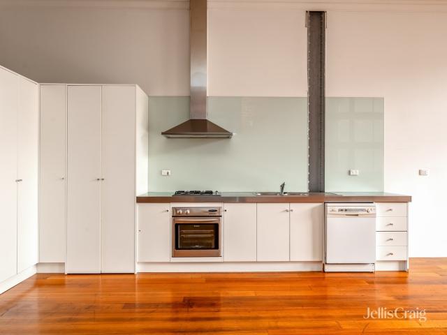 Warehouse Living in the Heart of Collingwood