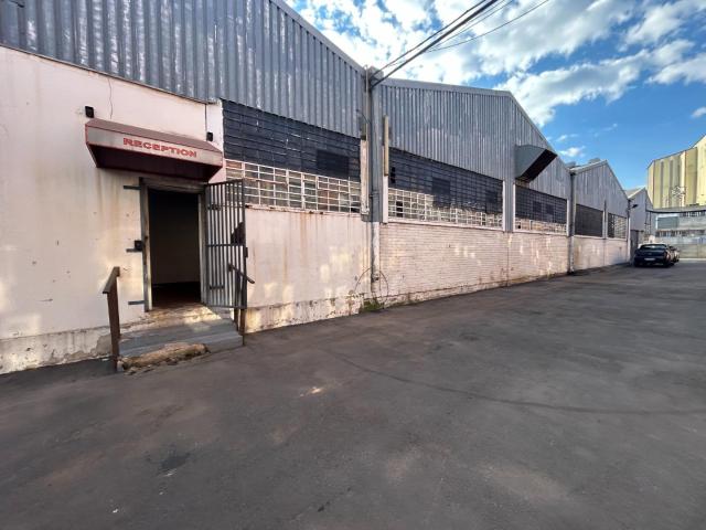 Warehouse to Rent in Isando