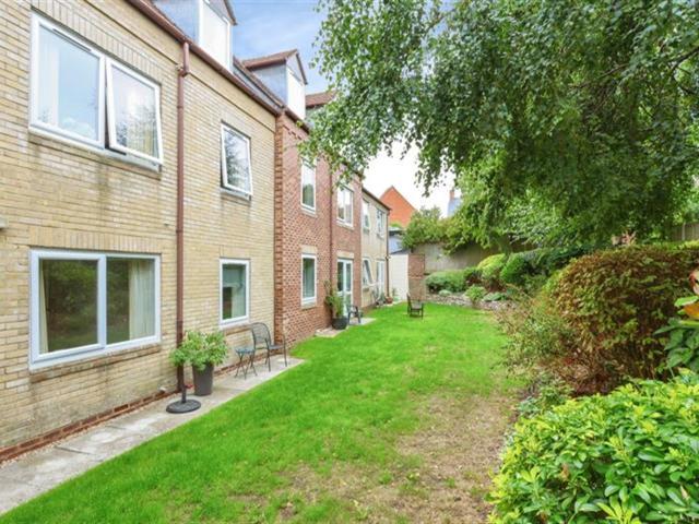 Wareham, Dorset 2 bedroom retirement property to let