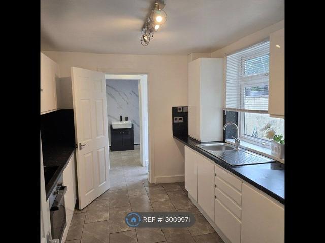 Wargrave Road, Newton Le Willows WA12, 3 bed terraced house to rent, £1,050 pcm | PrimeLocation