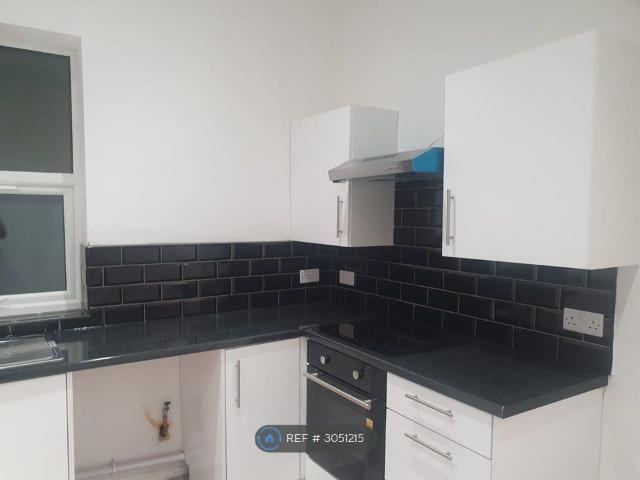 Warkworth House, Northampton NN1, 1 bed flat to rent, £825 pcm | PrimeLocation