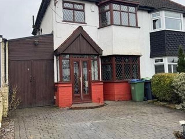 Warley Hall Road, Warley Salop, B68 9JR, United Kingdom | 3 bed duplex for rent #140801039 | Rentberry