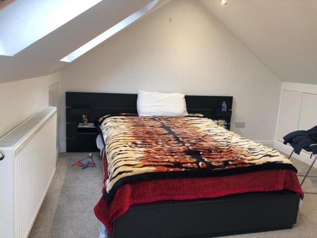 Warlingham Road, Thornton Heath CR7 1 bed house to rent £980 pcm £226 pw