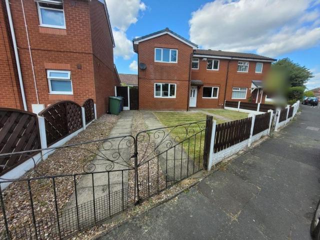 Warlow Drive, Leigh WN7, 3 bed semi detached house to rent, £1,100 pcm | PrimeLocation