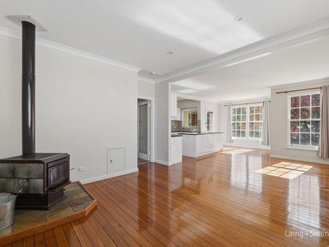 Warm and Welcoming North Armidale Family Home