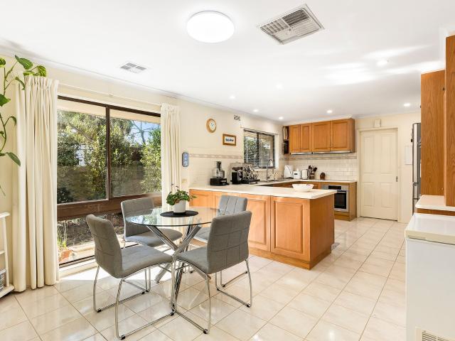 Warm and Inviting Family Home!