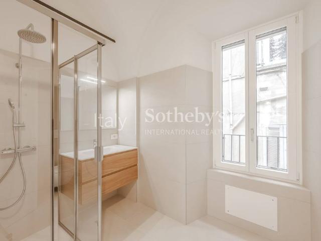 Warm flat in the heart of Arona