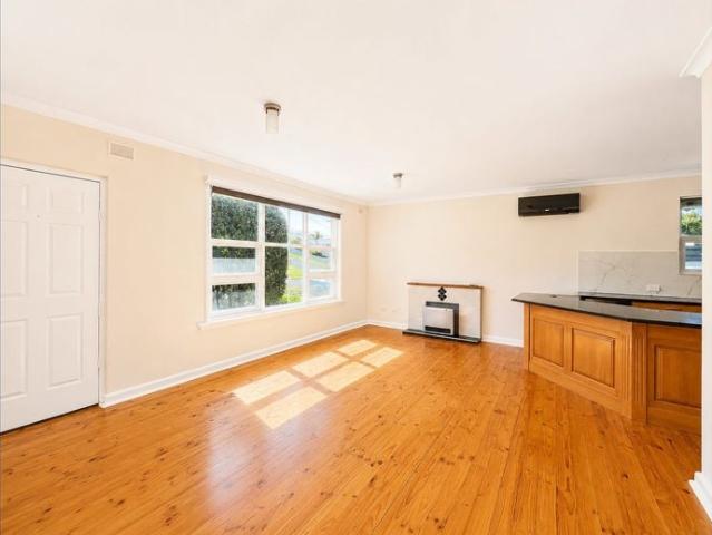 Warm, Spacious & Ready to Call Home